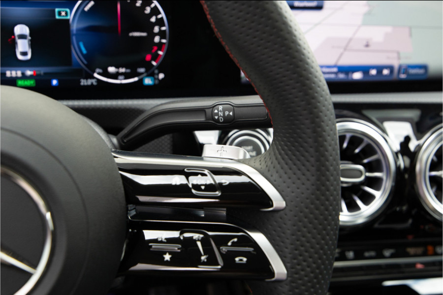 Mercedes-Benz CLA-Klasse 250 e AMG Facelift, Panorama, Burmester, Memory, Sfeerverlichting, Hybrid 2024