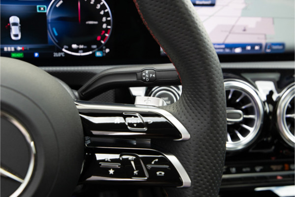 Mercedes-Benz CLA-Klasse 250 e AMG Facelift, Panorama, Burmester, Memory, Sfeerverlichting, Hybrid 2024