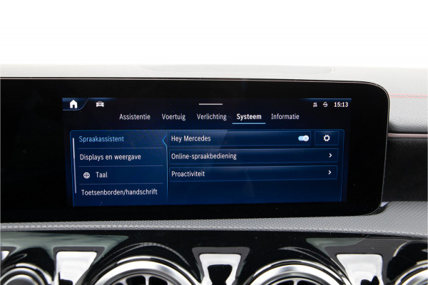 Mercedes-Benz CLA-Klasse 250 e AMG Facelift, Panorama, Burmester, Memory, Sfeerverlichting, Hybrid 2024