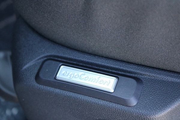 Volkswagen Caddy Cargo 2.0 TDI 122pk DSG7 - Carplay - Adaptive Cruise - Navigatie - Dig. cockpit - LED koplampen - Ergocomfort stoel - Stoelverwarming