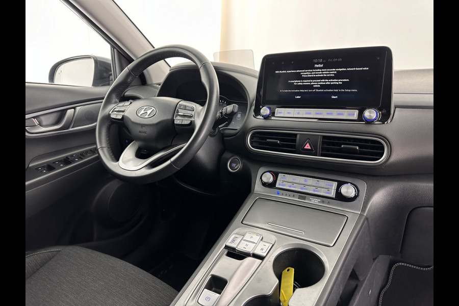 Hyundai Kona EV Fashion 64 kWh [ 3-Fase ] (INCL.BTW) *ADAPTIVE-CRUISE | NAVI-FULLMAP | KEYLESS | CAMERA | KRELL-AUDIO | COMFORT-SEATS | COMFORT-SEATS | PDC | 17''ALU*