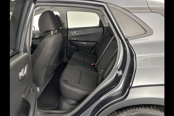 Hyundai Kona EV Fashion 64 kWh [ 3-Fase ] (INCL.BTW) *ADAPTIVE-CRUISE | NAVI-FULLMAP | KEYLESS | CAMERA | KRELL-AUDIO | COMFORT-SEATS | COMFORT-SEATS | PDC | 17''ALU*