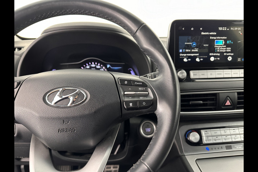 Hyundai Kona EV Fashion 64 kWh [ 3-Fase ] (INCL.BTW) *ADAPTIVE-CRUISE | NAVI-FULLMAP | KEYLESS | CAMERA | KRELL-AUDIO | COMFORT-SEATS | COMFORT-SEATS | PDC | 17''ALU*