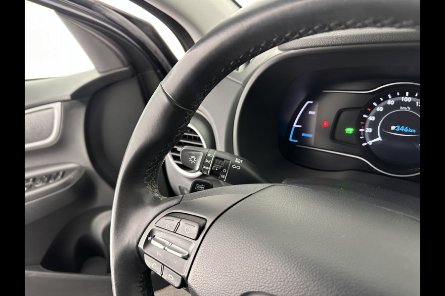 Hyundai Kona EV Fashion 64 kWh [ 3-Fase ] (INCL.BTW) *ADAPTIVE-CRUISE | NAVI-FULLMAP | KEYLESS | CAMERA | KRELL-AUDIO | COMFORT-SEATS | COMFORT-SEATS | PDC | 17''ALU*