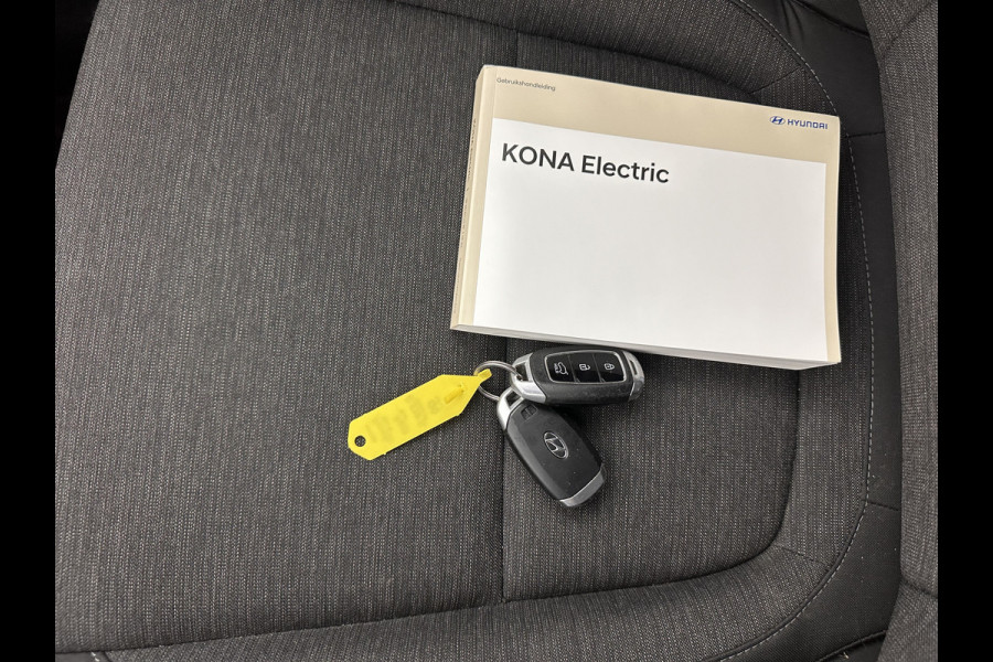 Hyundai Kona EV Fashion 64 kWh [ 3-Fase ] (INCL.BTW) *ADAPTIVE-CRUISE | NAVI-FULLMAP | KEYLESS | CAMERA | KRELL-AUDIO | COMFORT-SEATS | COMFORT-SEATS | PDC | 17''ALU*