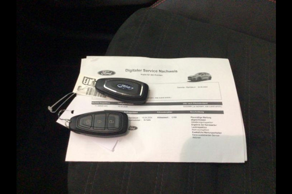 Ford Kuga 2.5 PHEV Graphite Tech Edition 225pk | Driver Assistance Pack | Technology pack | Black Pack | Trekhaak afneembaar | Panorama dak | Winterpack | Verlengde fabrieksgarantie tot 06-2028
