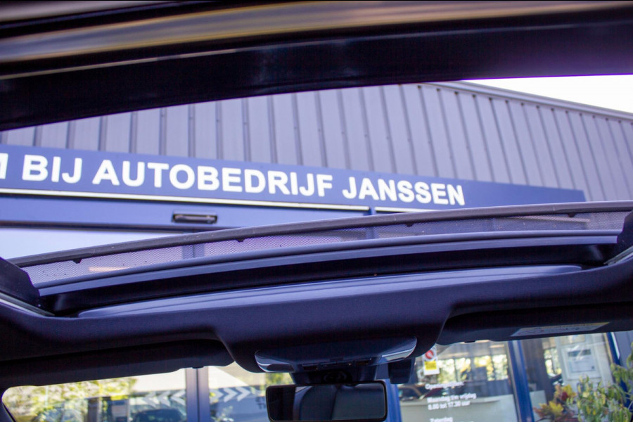 Toyota RAV4 2.5 Hybrid AWD Bi-Tone | Prijs rijklaar incl. 12 mnd garantie|Bluetooth LMV Trekhaak Blindspot Panodak Carplay Keyless