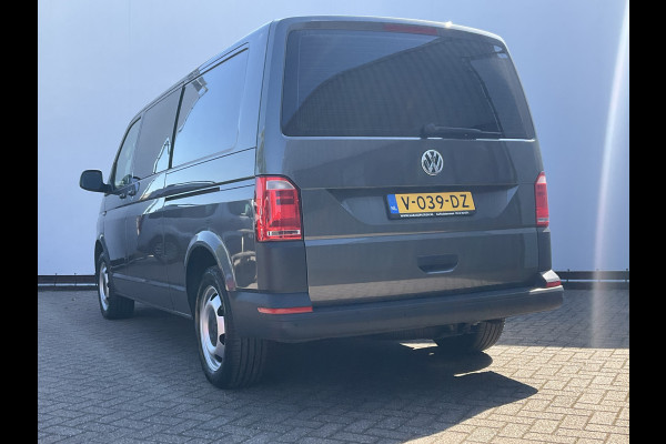 Volkswagen Transporter 5-Pers 2.0 TDI 204pk 4Motion L2H1 Dub Cab Highline 7-DSG L2H1 Dubbele Cabine Lang 4x4 Automaat AWD 4M DC