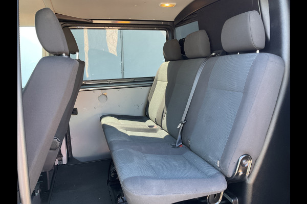 Volkswagen Transporter 5-Pers 2.0 TDI 204pk 4Motion L2H1 Dub Cab Highline 7-DSG L2H1 Dubbele Cabine Lang 4x4 Automaat AWD 4M DC