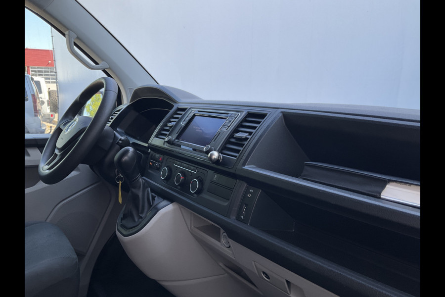 Volkswagen Transporter 5-Pers 2.0 TDI 204pk 4Motion L2H1 Dub Cab Highline 7-DSG L2H1 Dubbele Cabine Lang 4x4 Automaat AWD 4M DC
