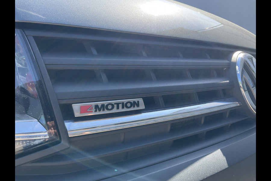 Volkswagen Transporter 5-Pers 2.0 TDI 204pk 4Motion L2H1 Dub Cab Highline 7-DSG L2H1 Dubbele Cabine Lang 4x4 Automaat AWD 4M DC