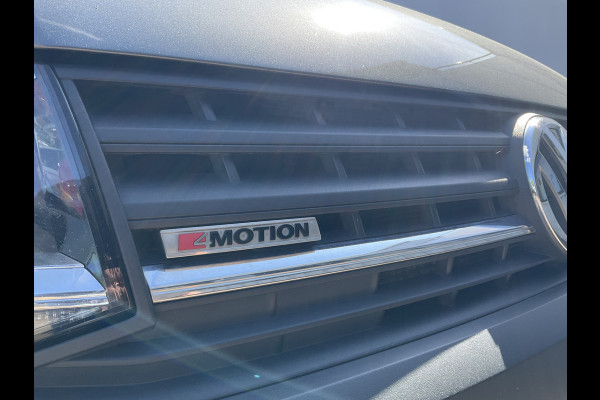 Volkswagen Transporter 5-Pers 2.0 TDI 204pk 4Motion L2H1 Dub Cab Highline 7-DSG L2H1 Dubbele Cabine Lang 4x4 Automaat AWD 4M DC