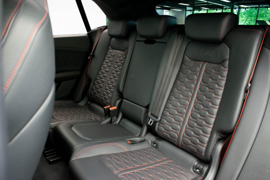 Audi RSQ8 4.0 TFSI quattro |Pano|Keramisch|HUD|Massage|B&O|