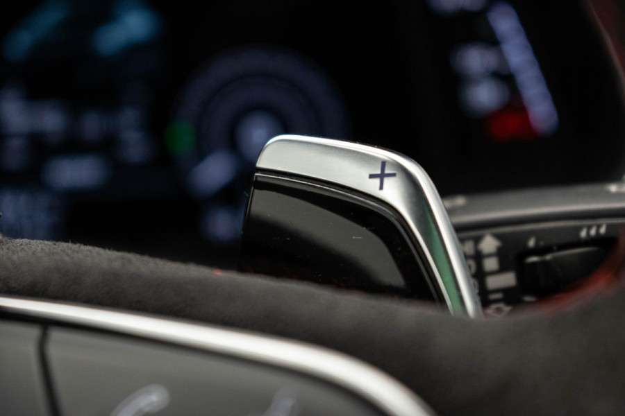 Audi RSQ8 4.0 TFSI quattro |Pano|Keramisch|HUD|Massage|B&O|