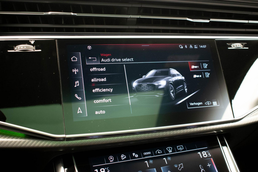 Audi RSQ8 4.0 TFSI quattro |Pano|Keramisch|HUD|Massage|B&O|