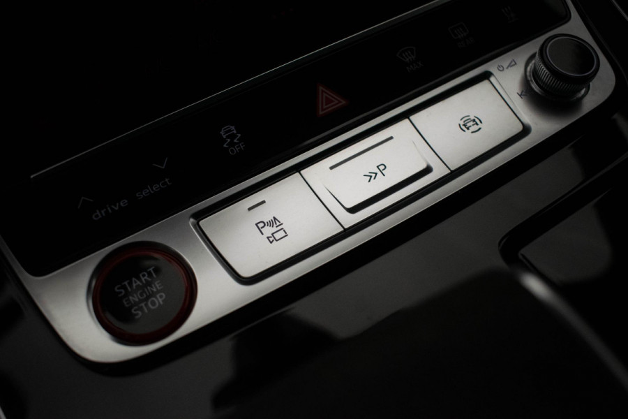 Audi RSQ8 4.0 TFSI quattro |Pano|Keramisch|HUD|Massage|B&O|