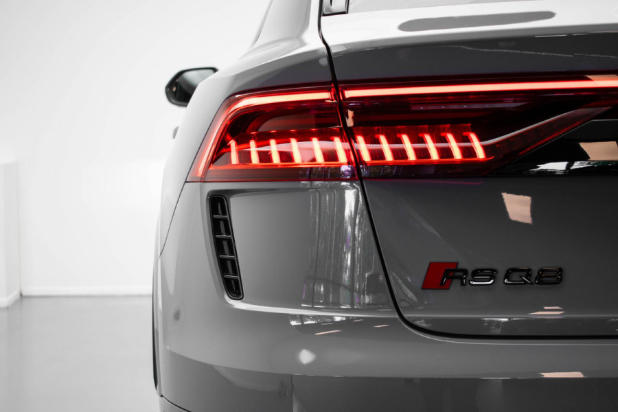 Audi RSQ8 4.0 TFSI quattro |Pano|Keramisch|HUD|Massage|B&O|