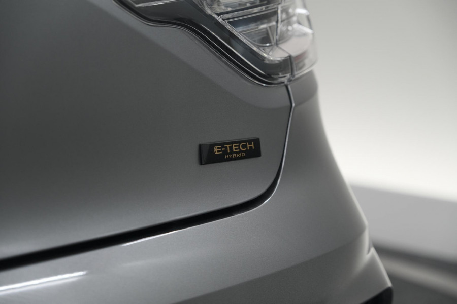 Renault Clio 1.6 E-Tech Full Hybrid 145 Techno | 360 Camera | Bose Audio | Stoelverwarming | 9.3 Inch Groot Scherm