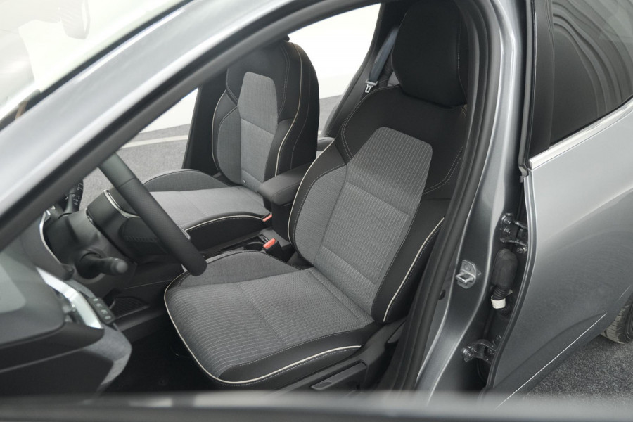 Renault Clio 1.6 E-Tech Full Hybrid 145 Techno | 360 Camera | Bose Audio | Stoelverwarming | 9.3 Inch Groot Scherm