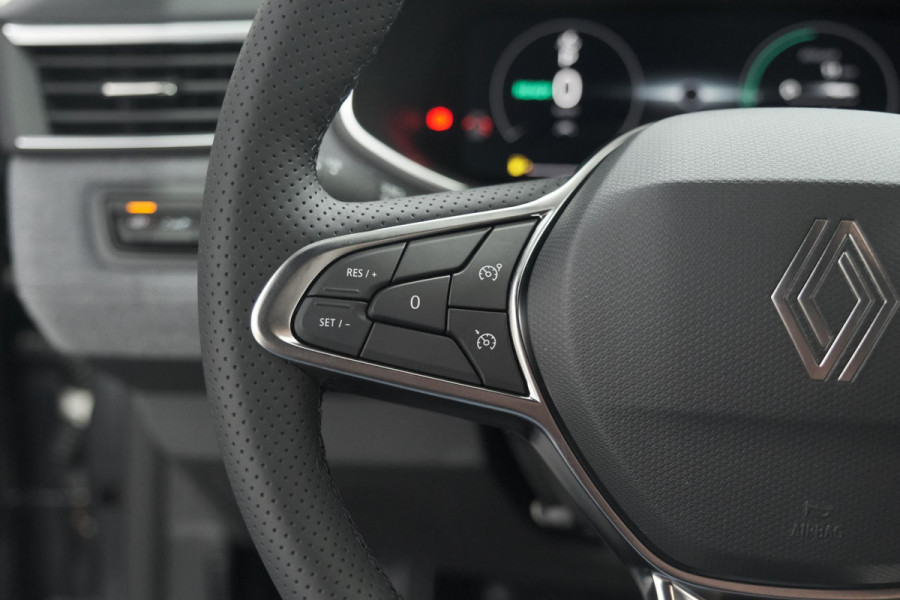 Renault Clio 1.6 E-Tech Full Hybrid 145 Techno | 360 Camera | Bose Audio | Stoelverwarming | 9.3 Inch Groot Scherm