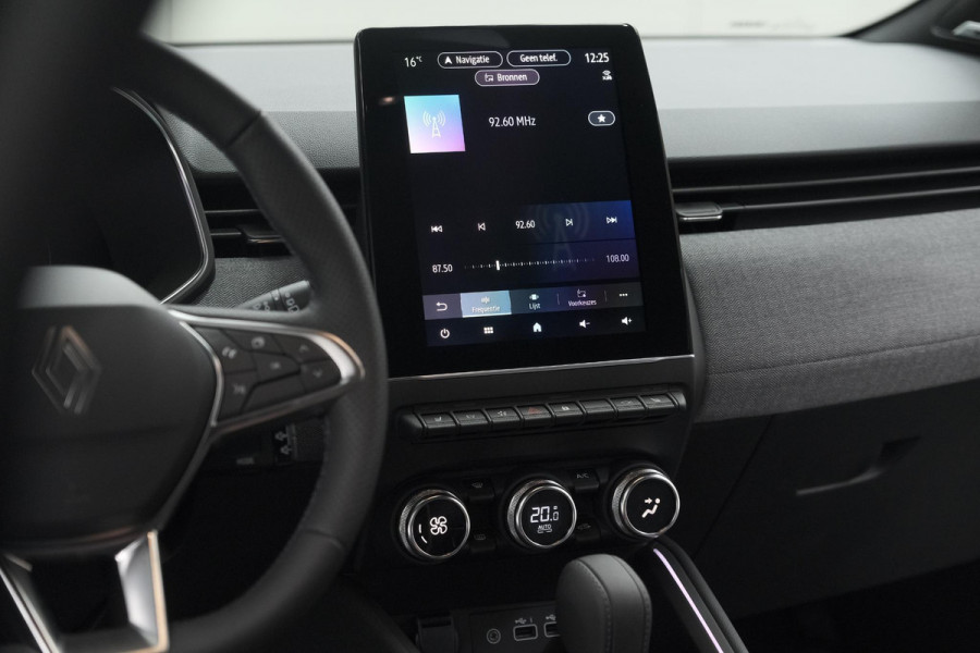 Renault Clio 1.6 E-Tech Full Hybrid 145 Techno | 360 Camera | Bose Audio | Stoelverwarming | 9.3 Inch Groot Scherm
