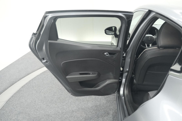 Renault Clio 1.6 E-Tech Full Hybrid 145 Techno | 360 Camera | Bose Audio | Stoelverwarming | 9.3 Inch Groot Scherm