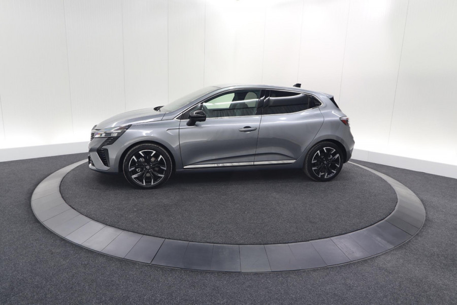 Renault Clio 1.6 E-Tech Full Hybrid 145 Techno | 360 Camera | Bose Audio | Stoelverwarming | 9.3 Inch Groot Scherm