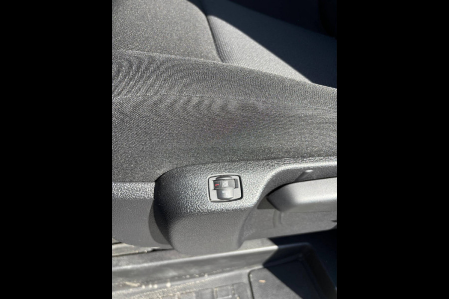 Peugeot Expert 145 PK 2.0 S&S L3 AUTOMAAT NIEUW MODEL WINTERPAKKET TREKHAAK CLIMATRONIC CAMERA LED DIGITAAL DISPLAY BETIMMERING STANDKACHEL