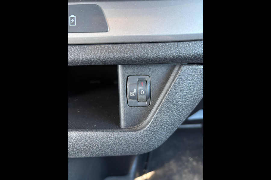 Peugeot Expert 145 PK 2.0 S&S L3 AUTOMAAT NIEUW MODEL WINTERPAKKET TREKHAAK CLIMATRONIC CAMERA LED DIGITAAL DISPLAY BETIMMERING STANDKACHEL