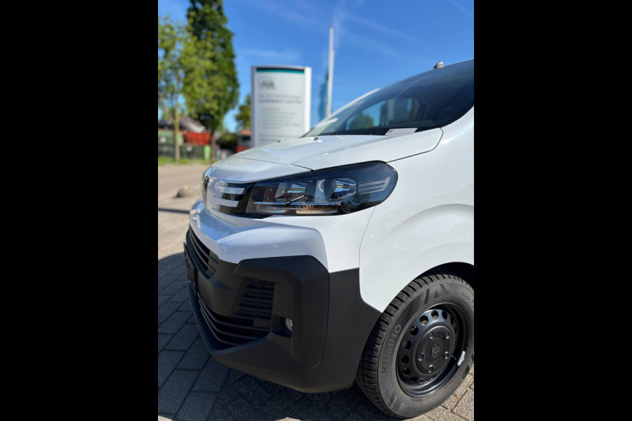 Peugeot Expert 145 PK 2.0 S&S L3 AUTOMAAT NIEUW MODEL WINTERPAKKET TREKHAAK CLIMATRONIC CAMERA LED DIGITAAL DISPLAY BETIMMERING STANDKACHEL