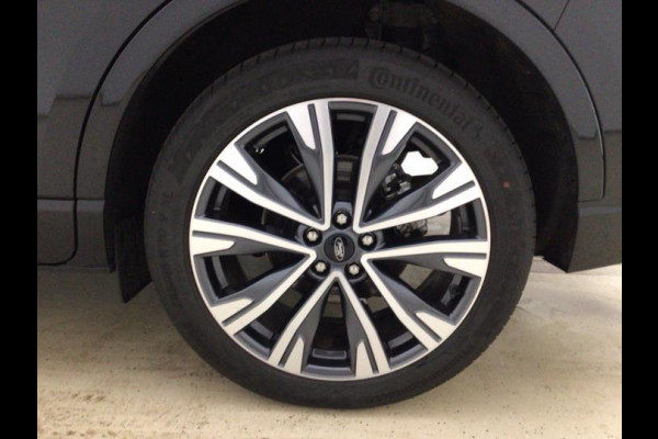 Ford Kuga 2.5 PHEV Vignale 225pk | Driver Assistance Pack | Wegklapbare Trekhaak | Technology Pack | Winterpack | 20 Inch Lichtmetalen Velgen | Verlengde Fabrieksgarantie tot 06-2028