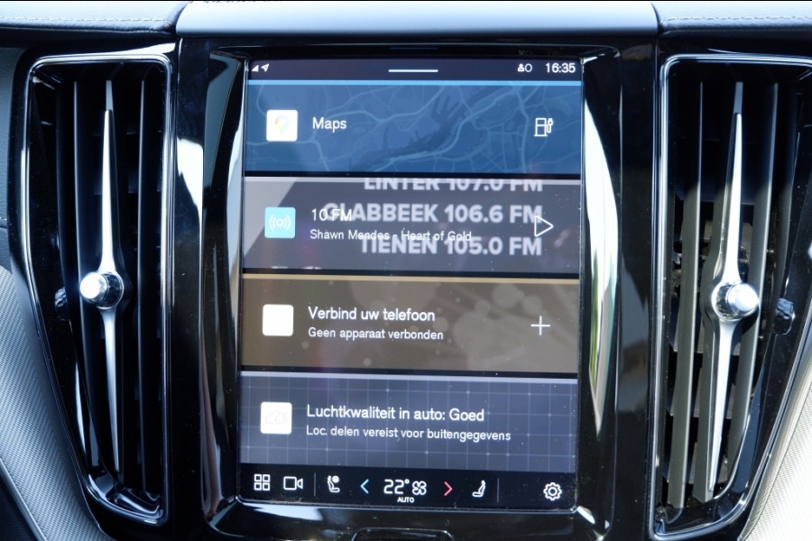 Volvo XC60 2.0 T6 AWD PHEV Long Range Ultra Black Ed Massage/Luchtvering/Pa