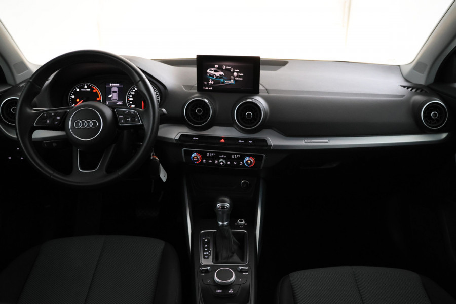 Audi Q2 30 TFSI S Edition Automaat, Navigatie, Climate,