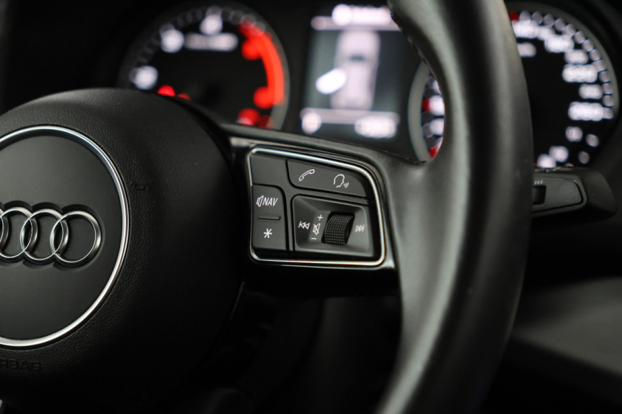 Audi Q2 30 TFSI S Edition Automaat, Navigatie, Climate,
