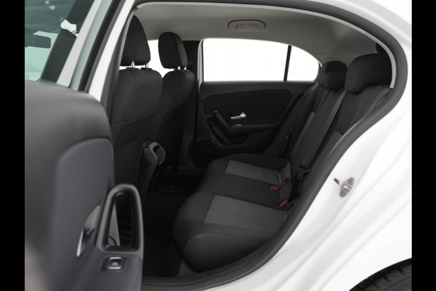 Mercedes-Benz A-Klasse 160 D *FULL-LED | WIDE-SCREEN-DIGI-COCKPIT | NAVI-FULLMAP | CAMERA | COMFORT-SEATS | ECC | PDC | CRUISE*