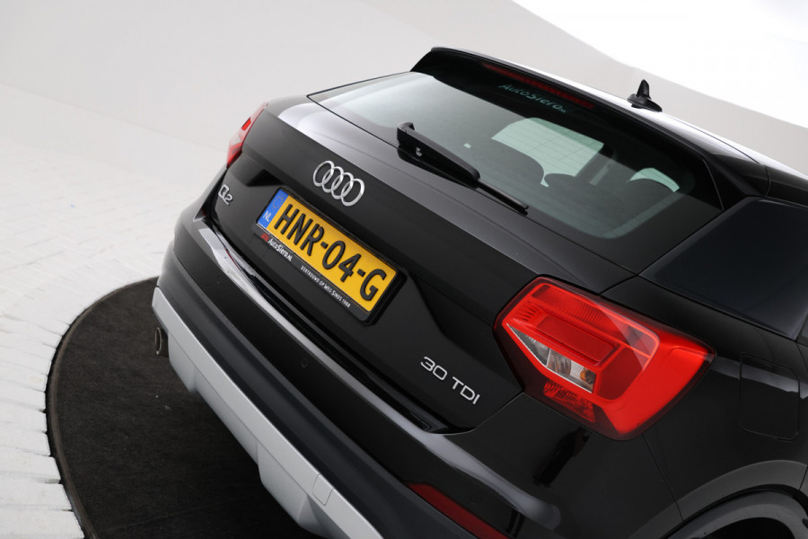 Audi Q2 30 TFSI S Edition Automaat, Navigatie, Climate,