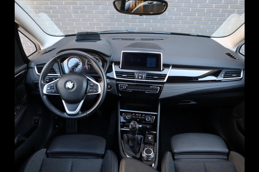 BMW 2 Serie Gran Tourer 216i 7p. Business Edition | Head Up | Led |