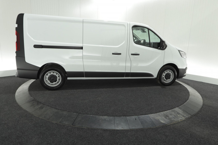 Renault Trafic 2.0 dCi 150 T30 L2H1 Comfort | Navigatie | Vloerplaat | Airco | Parkeersensoren | Apple Carplay