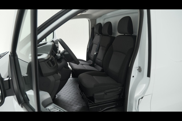 Renault Trafic 2.0 dCi 150 T30 L2H1 Comfort | Navigatie | Vloerplaat | Airco | Parkeersensoren | Apple Carplay
