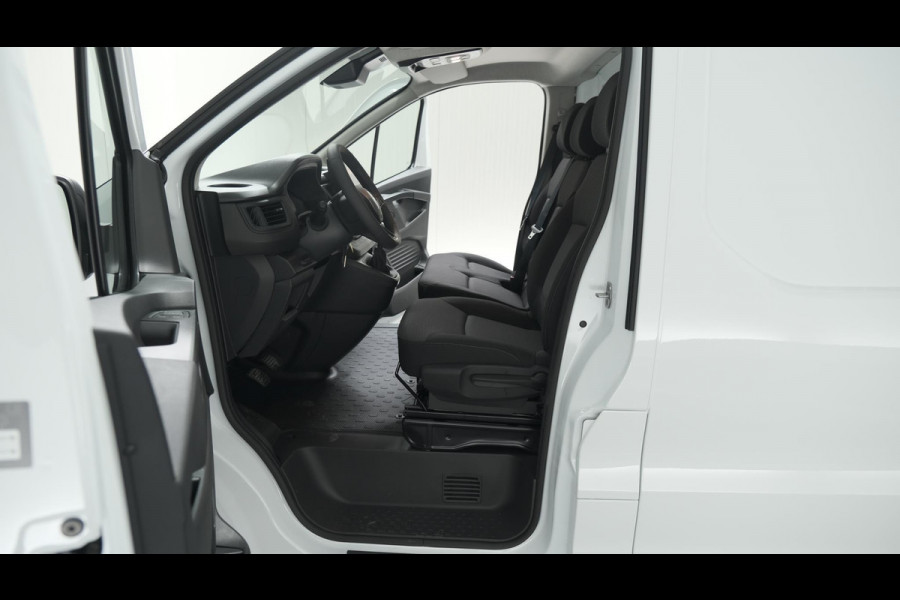 Renault Trafic 2.0 dCi 150 T30 L2H1 Comfort | Navigatie | Vloerplaat | Airco | Parkeersensoren | Apple Carplay