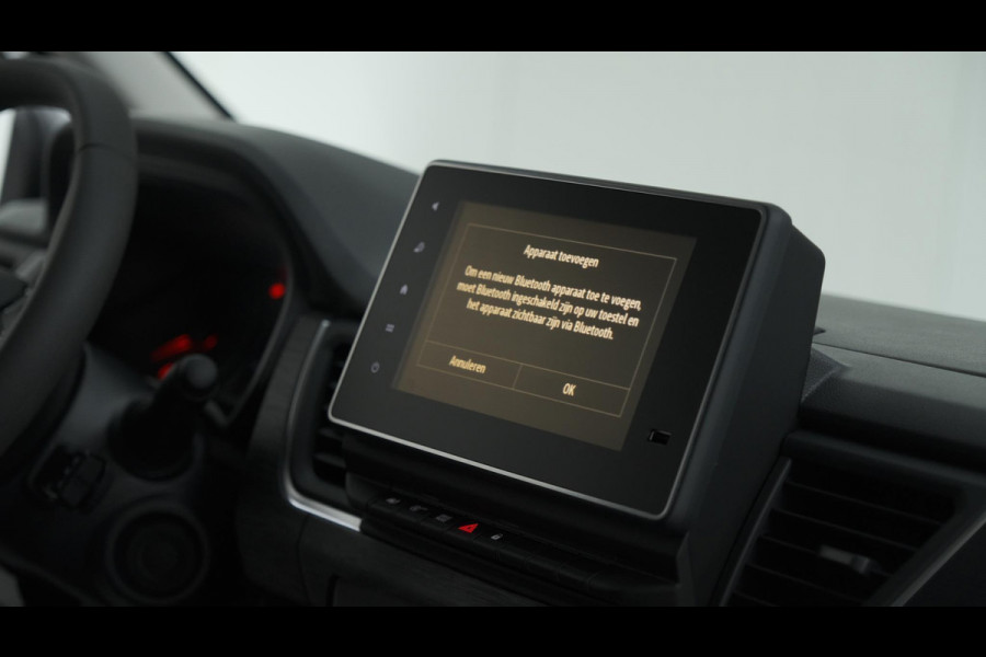 Renault Trafic 2.0 dCi 150 T30 L2H1 Comfort | Navigatie | Vloerplaat | Airco | Parkeersensoren | Apple Carplay