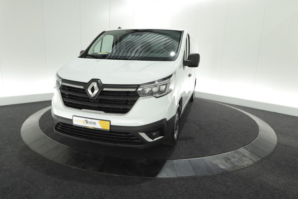 Renault Trafic 2.0 dCi 150 T30 L2H1 Comfort | Navigatie | Vloerplaat | Airco | Parkeersensoren | Apple Carplay