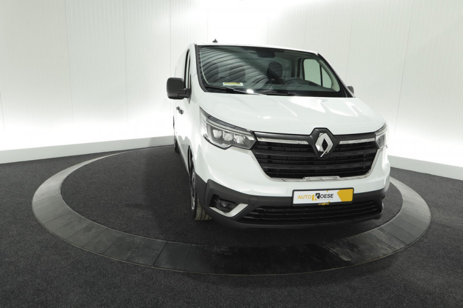 Renault Trafic 2.0 dCi 150 T30 L2H1 Comfort | Navigatie | Vloerplaat | Airco | Parkeersensoren | Apple Carplay