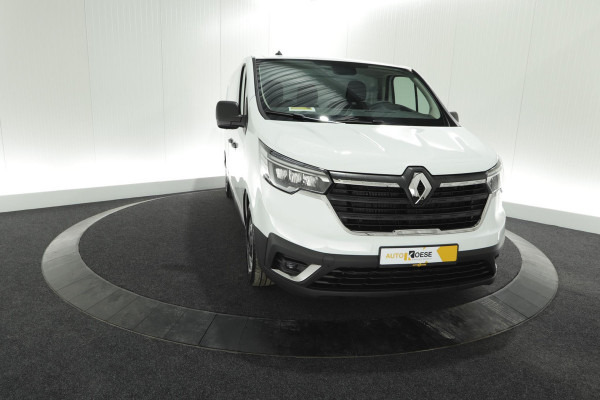 Renault Trafic 2.0 dCi 150 T30 L2H1 Comfort | Navigatie | Vloerplaat | Airco | Parkeersensoren | Apple Carplay
