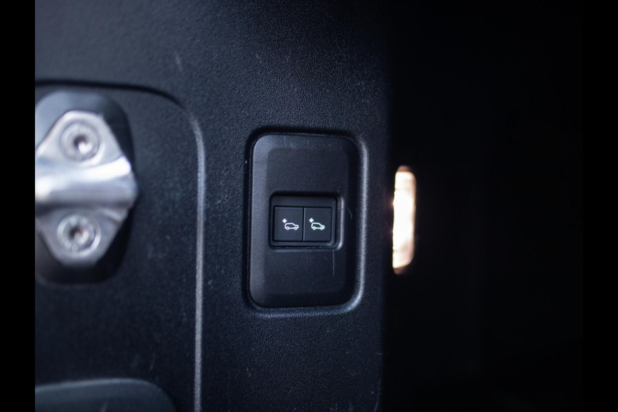 Land Rover Defender 110 2.0 D200 110 HSE X-Dynamic | Luchtvering | Meridian | Leder | 360° Camera | Keyless | 23"
