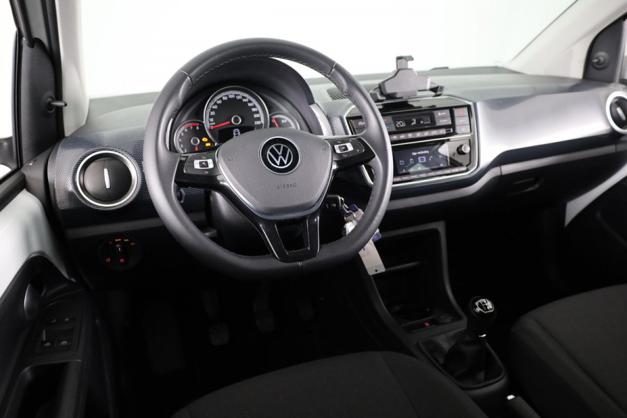 Volkswagen up! 1.0 65 pk | Verlengde garantie | Navigatie via App | Autom. airco | Cruise control | Parkeersensoren achter | Achteruitrijcamera |