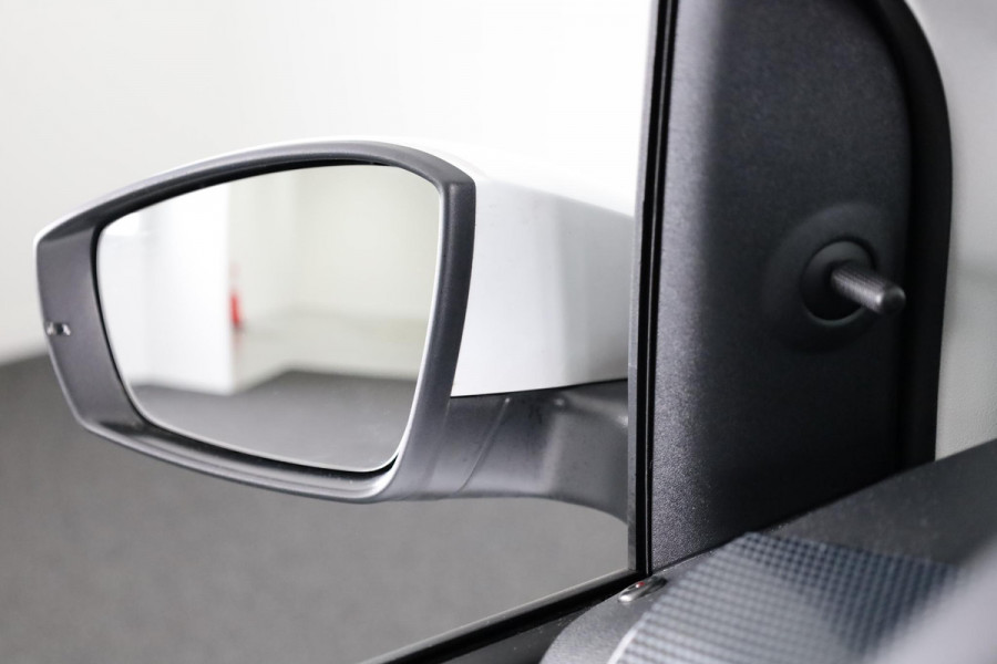 Volkswagen up! 1.0 65 pk | Verlengde garantie | Navigatie via App | Autom. airco | Cruise control | Parkeersensoren achter | Achteruitrijcamera |