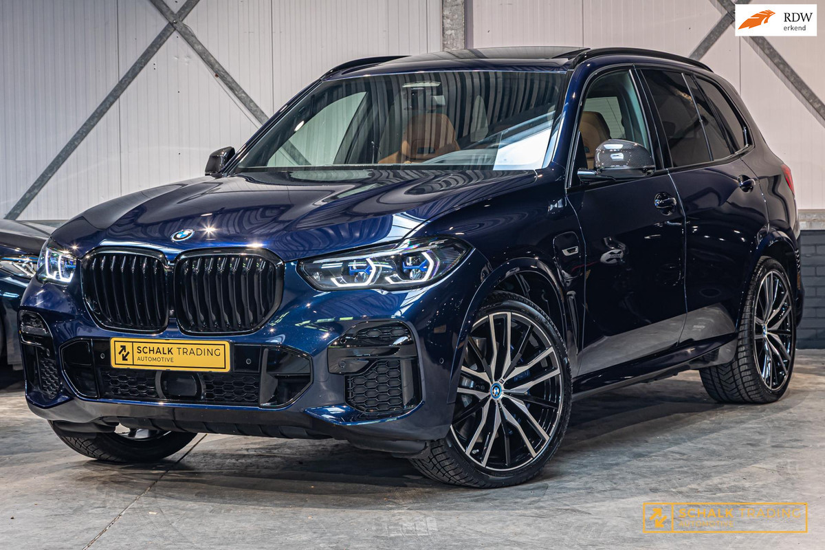 BMW X5 XDrive45e High Executive|Pano|B&W|Full option|Dealer BMW X5 XDrive45e High Executive|Pano|B&W|Full option|Dealer