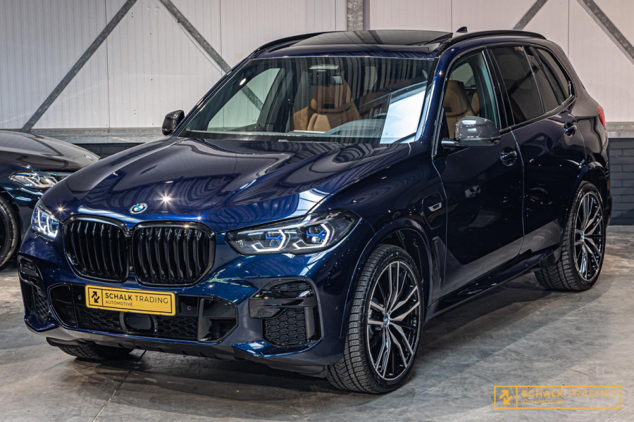 BMW X5 XDrive45e High Executive|Pano|B&W|Full option|Dealer