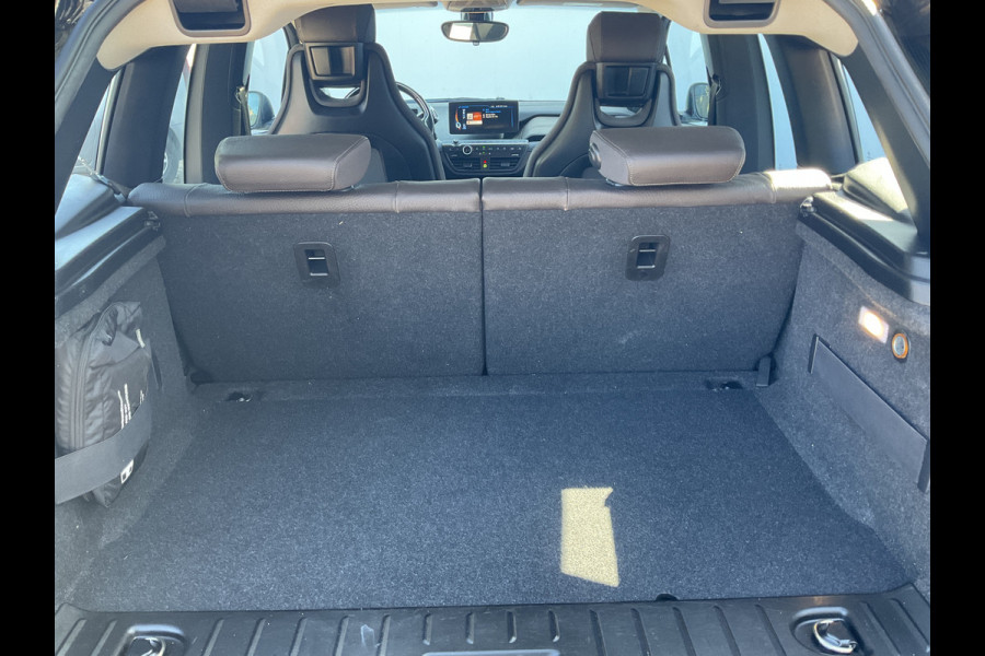 BMW i3 Basis 94Ah 33 kWh Pano Leder Harman-Kardon Nav/Cam 19 Inch veel opties!